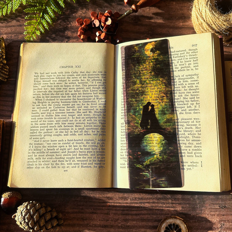 Marque-page transparent effet vitrail représentant Aragorn et Arwen, Seigneur des Anneaux