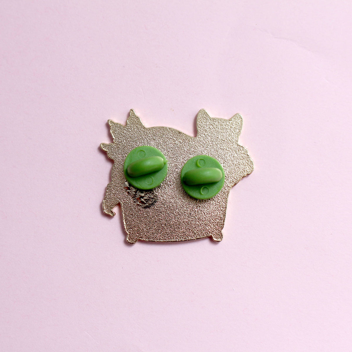 Pin's Glitter Punk chat noir relaxé dans un pot de plantes turquoise orné d'une lune et d'étoiles