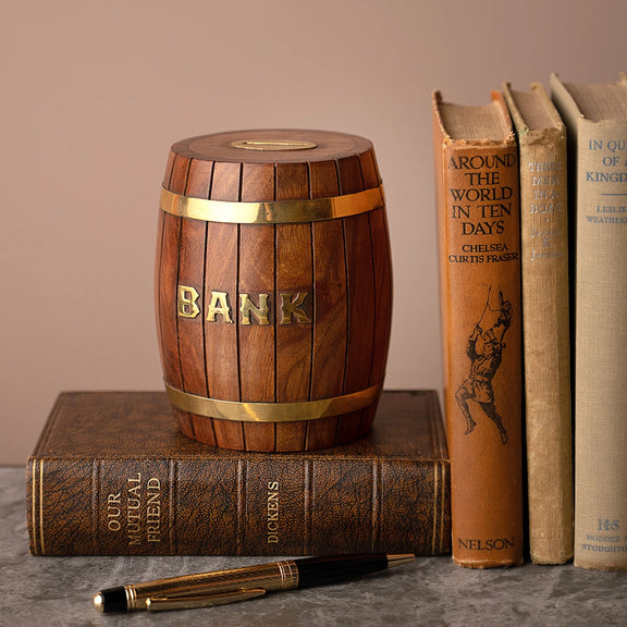 Tirelire tonneau vintage en bois massif avec inscription Banque en lettres dorées