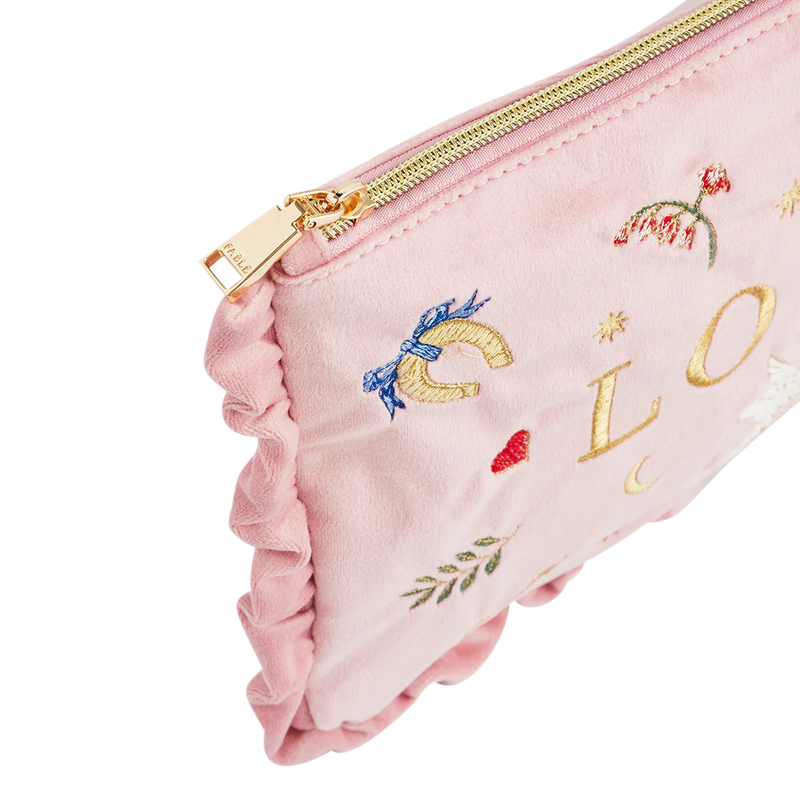 Trousse Pink Love Fable England en velours rose poudré brodé de colombes, cœurs et étoiles dorées