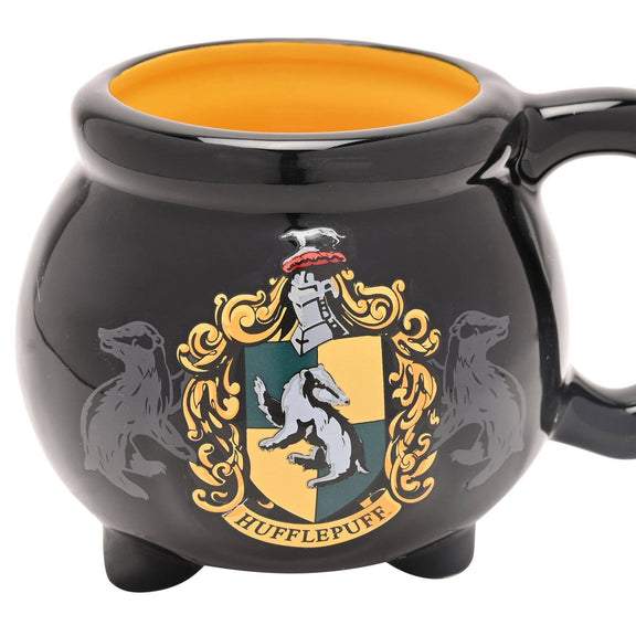 Mug chaudron Harry Potter en céramique noire avec blason jaune de Poufsouffle