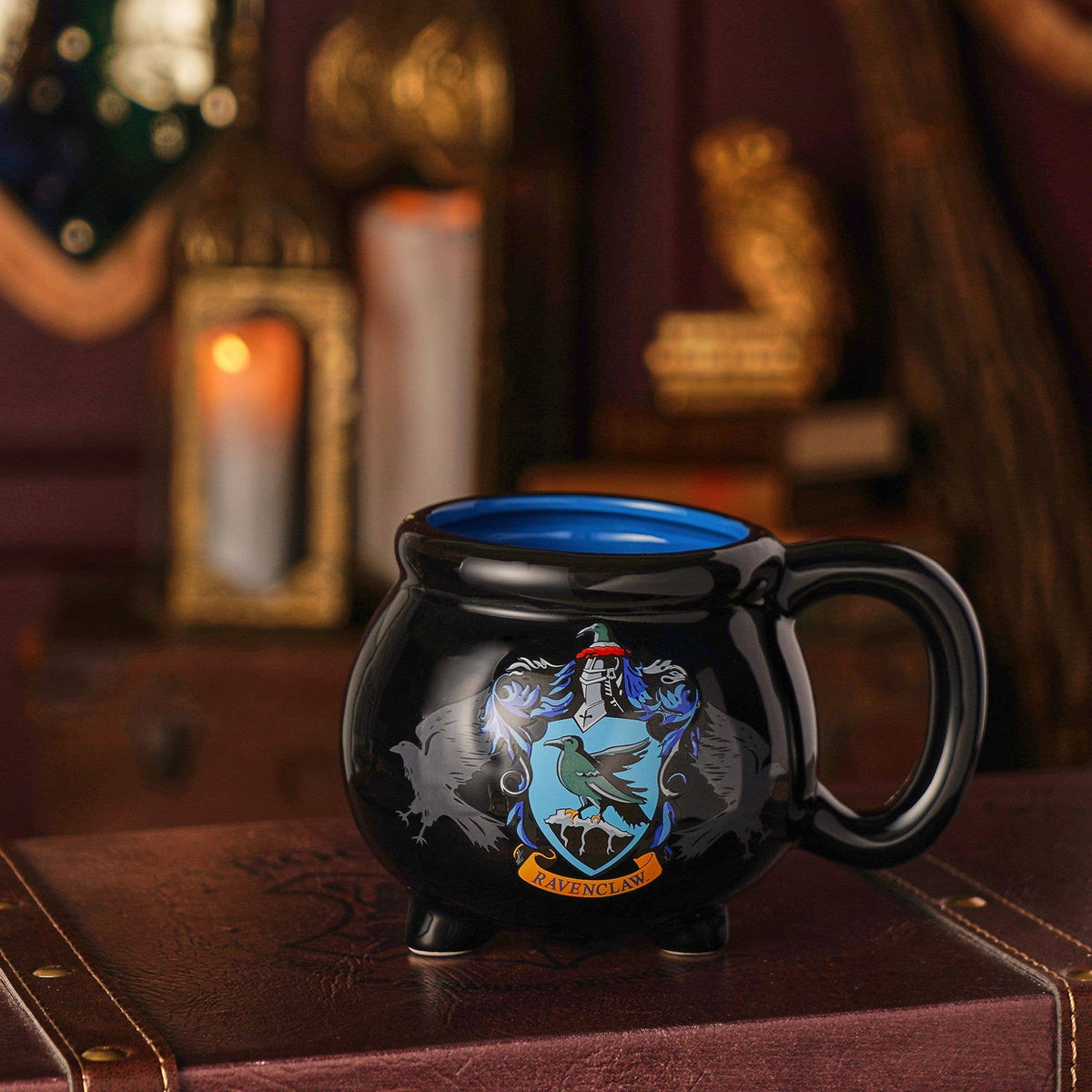 Mug chaudron Harry Potter en céramique noire avec blason bleu et bronze de Serdaigle