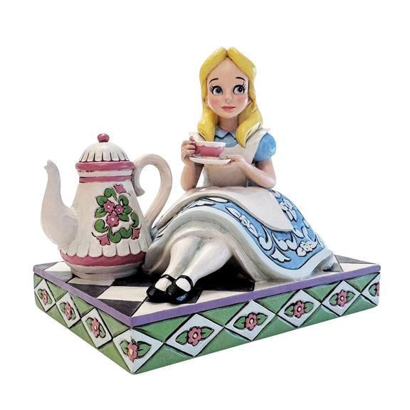 Figurine Disney Traditions Jim Shore, Alice au Pays des Merveilles à l'heure du thé