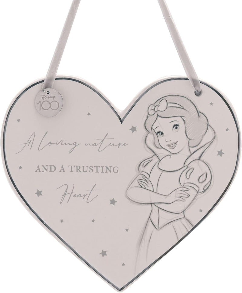 Plaque murale en céramique en forme de cœur Disney 100 ans avec Blanche-Neige et sa citation