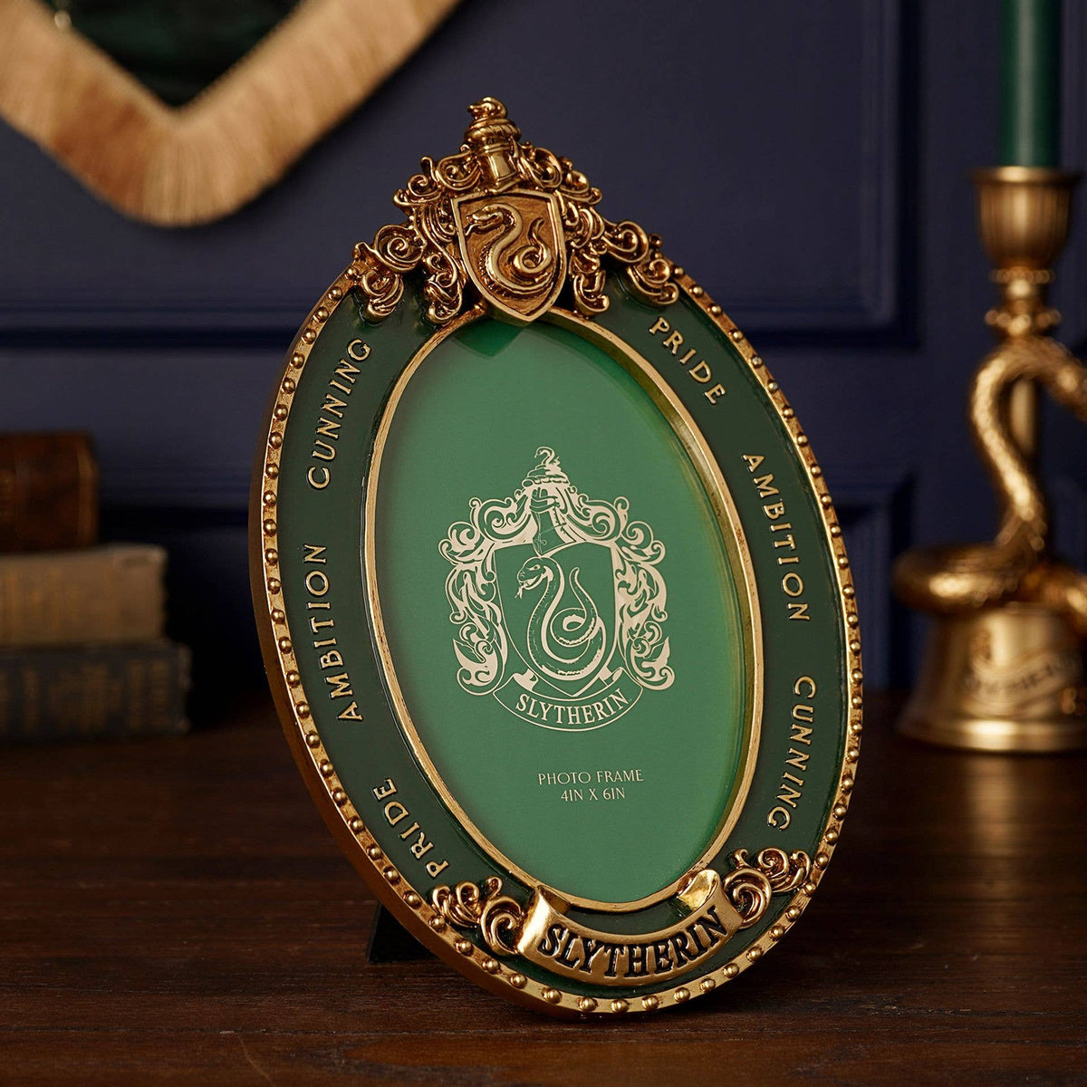 Cadre photo Harry Potter Serpentard avec blason en relief, 10 × 15 cm
