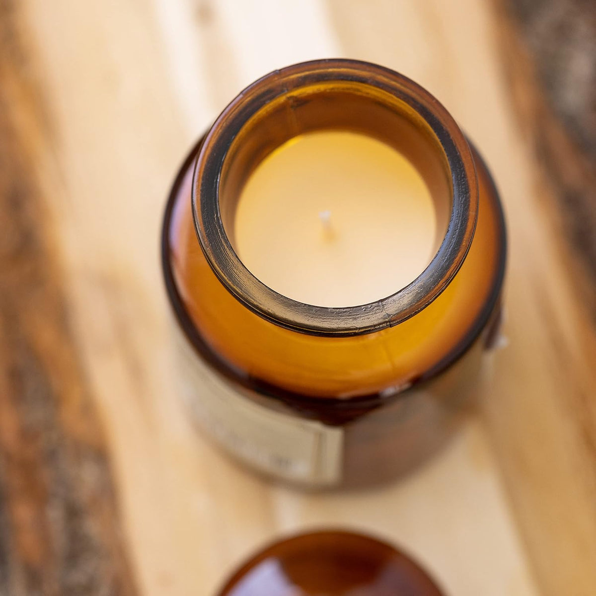 Bougie apothicaire parfumée en cire de soja, pot en verre ambré vintage 226 g avec bouchon en verre