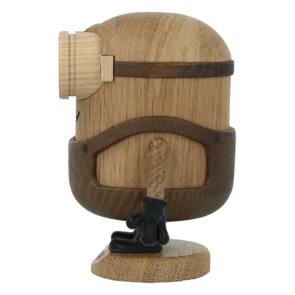 Figurine Bob des Minions petit modèle en chêne blanc et chêne fumé, design Boyhood
