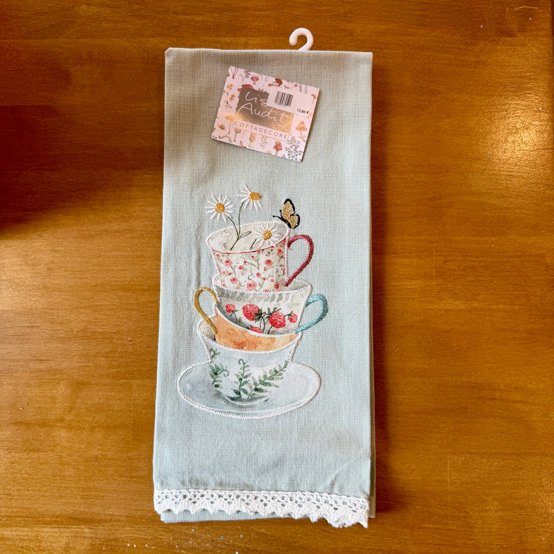 Torchon de cuisine en coton brodé de tasses de thé, style cottagecore anglais