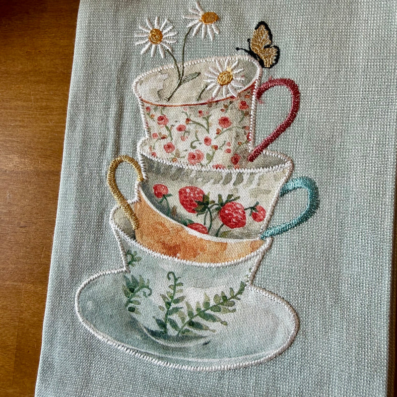 Torchon de cuisine en coton brodé de tasses de thé, style cottagecore anglais
