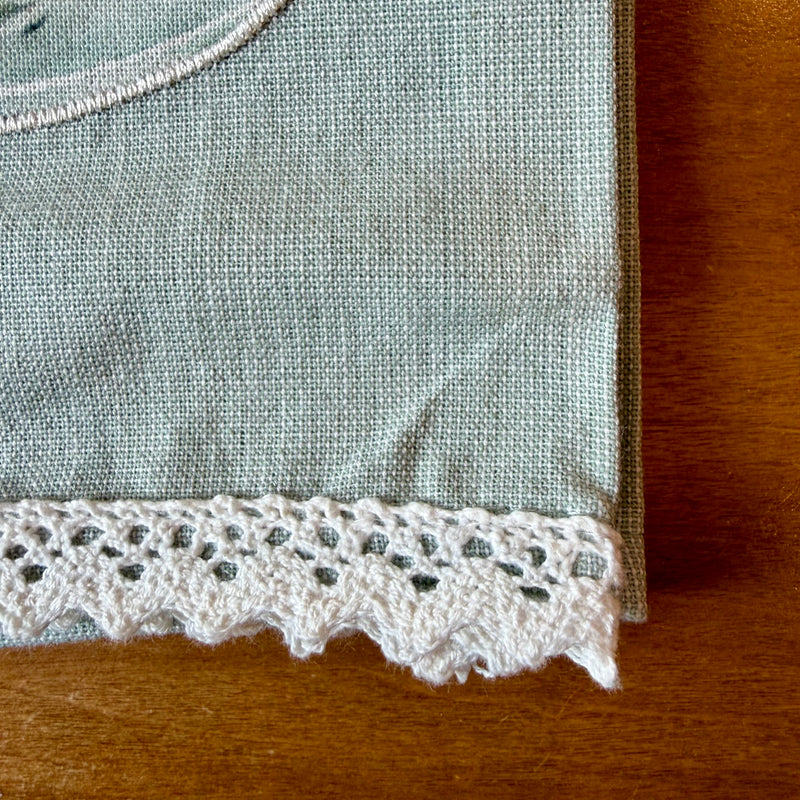 Torchon de cuisine en coton brodé de tasses de thé, style cottagecore anglais