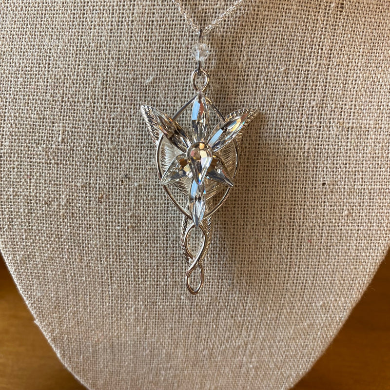 Pendentif Étoile du Soir d'Arwen, réplique bijou elfique du Seigneur des Anneaux, éclat cristallin