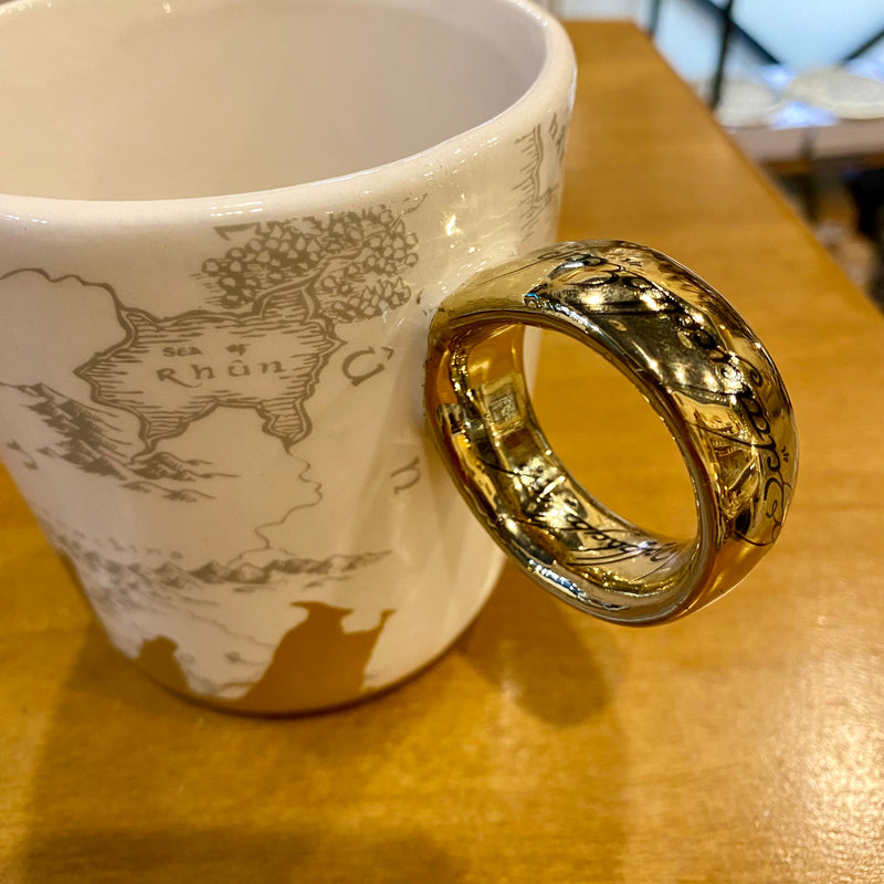 Mug Le Seigneur des Anneaux avec carte de la Terre du Milieu et anse 3D Anneau Unique