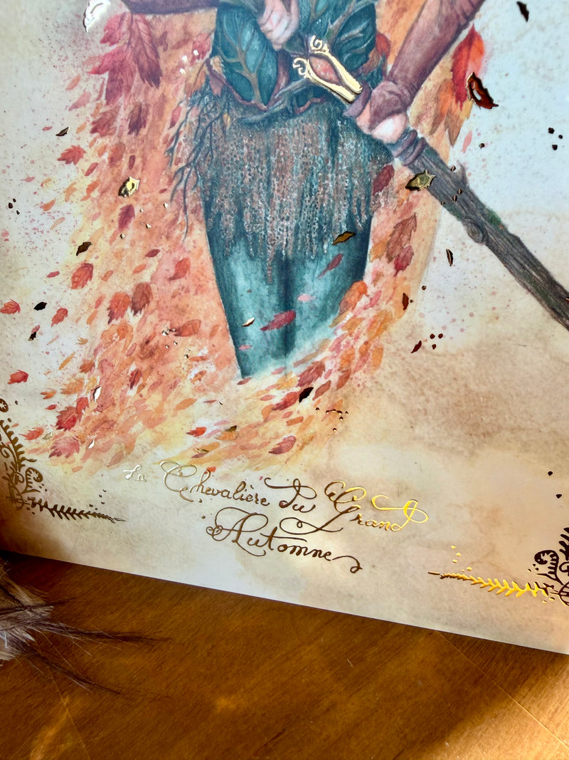 Illustration fantasy de la Chevalière du grand Automne en armure de bois, feuillages et pommes de pin