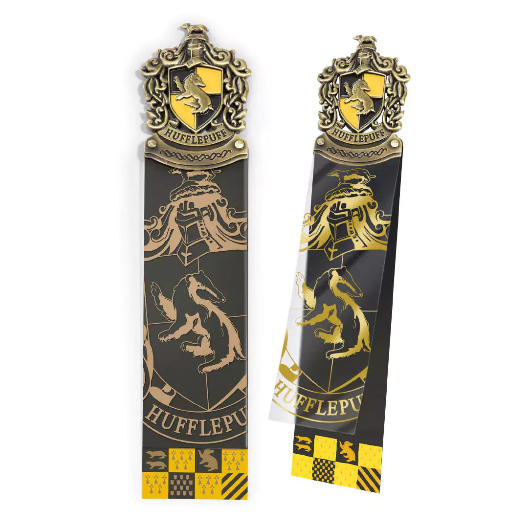 Marque-page Harry Potter Poufsouffle Noble Collection avec blason en métal émaillé jaune et noir