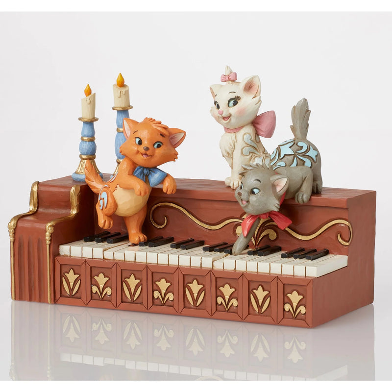 Figurine Disney Traditions Jim Shore des Aristochats Marie, Berlioz et Toulouse sur le piano