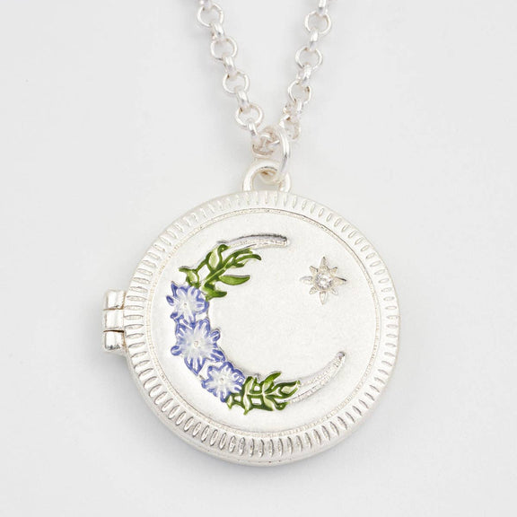 Collier médaillon Nightshade Moon Fable England, croissant de lune et fleurs indigo, plaqué argent