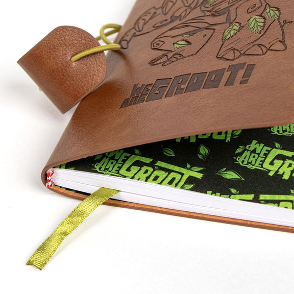 Carnet Marvel Baby Groot en simili cuir illustré avec message We Are Groot