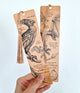 Marque-page créatures fantastiques n°1 recto verso à pompon gris, illustrations de bestiaire ancien