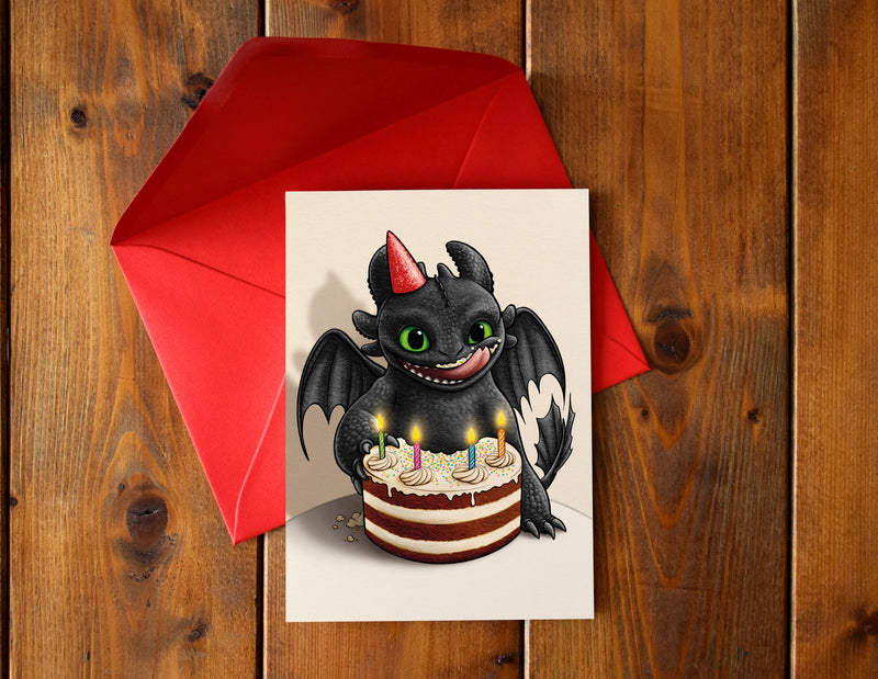 Carte d'anniversaire illustrée d'un petit dragon à chapeau de fête devant un gâteau coloré