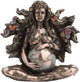 Statuette Gaia Veronese Design effet bronze, déesse assise enlaçant la Terre avec papillons et fleurs