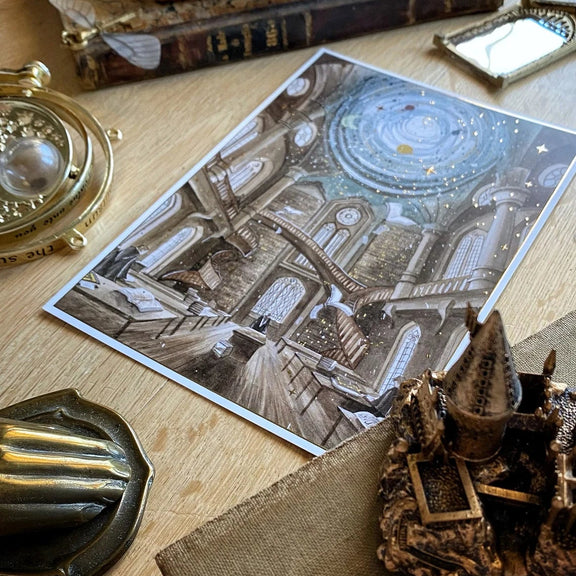Illustration A5 de la tour d'astronomie d'une école de magie sous une coupole étoilée