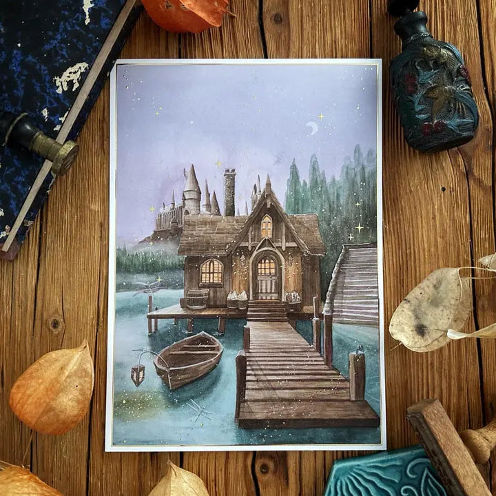 Illustration A5 d'un hangar à bateaux au bord d'un lac avec une barque et un château au coucher du soleil