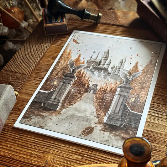Illustration A5 d'un chemin bordé d'arbres automnaux menant à un château magique entre deux piliers ailés