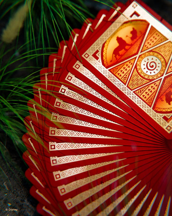 Jeu de cartes Bicycle Disney Le Roi Lion édition dorée avec Simba, Timon et Pumbaa