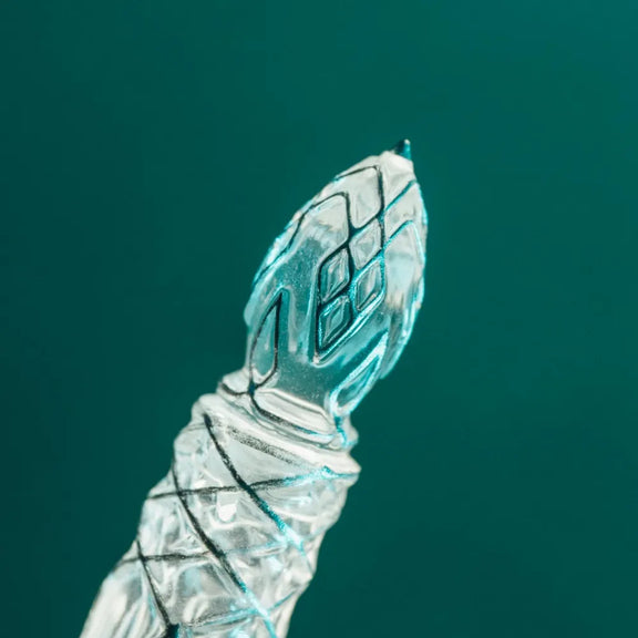 Lampe Eärendil, fiole de lumière de Galadriel du Seigneur des Anneaux, allumée