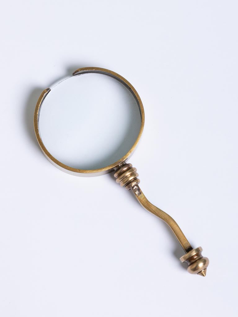 Mini loupe vintage en laiton patiné de 9 cm avec verre de 4 cm, style ancien