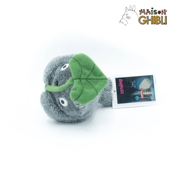 Peluche officielle Totoro tenant sa feuille verte, 13 cm, Mon Voisin Totoro Studio Ghibli