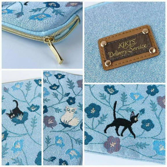 Pochette Jiji Fleur Bleue Studio Ghibli brodée du chat noir Jiji parmi des fleurs bleues