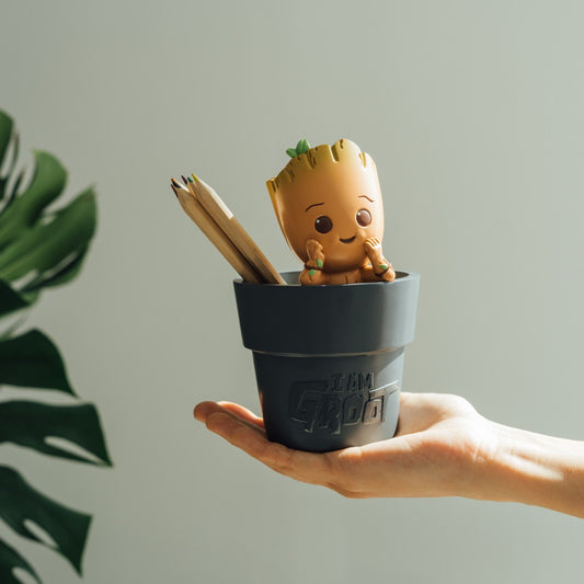 Pot à crayons Baby Groot Marvel en résine peinte à la main, Gardiens de la Galaxie