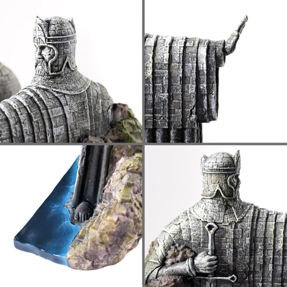 Serre-livres Argonath, statues des rois du Seigneur des Anneaux encadrant des livres
