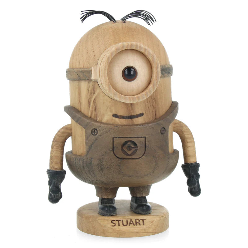 Figurine Stuart des Minions petit modèle en chêne blanc et chêne fumé, design Boyhood