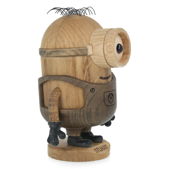 Figurine Stuart des Minions petit modèle en chêne blanc et chêne fumé, design Boyhood