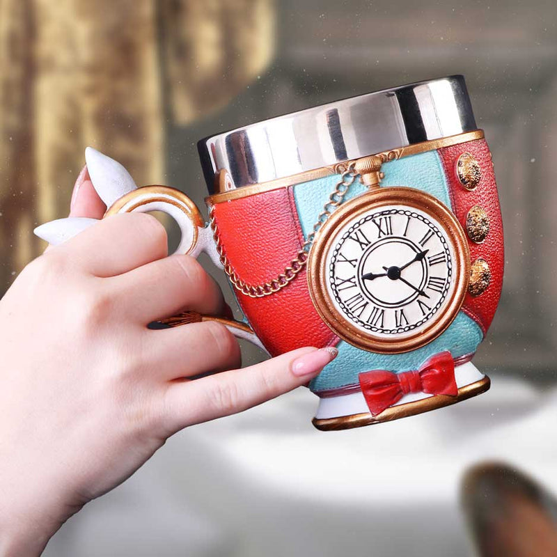 Tasse Lapin Blanc Alice au Pays des Merveilles avec montre à gousset en relief, rouge et bleu ciel
